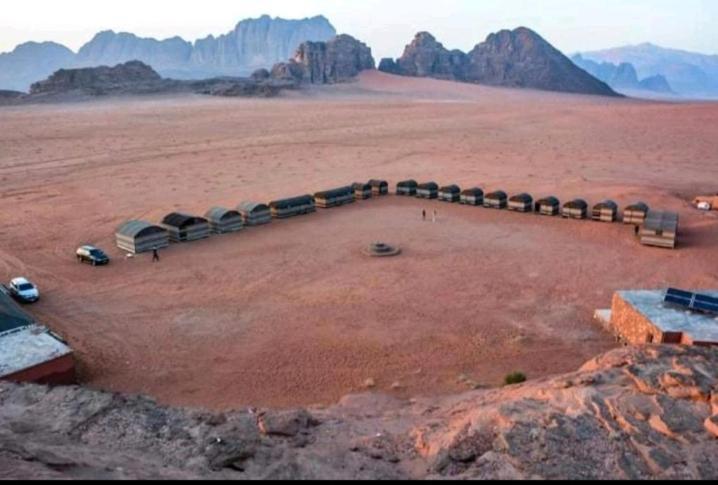 Hotel Bedouin Adventure & Tours Wadi Rum Exterior foto