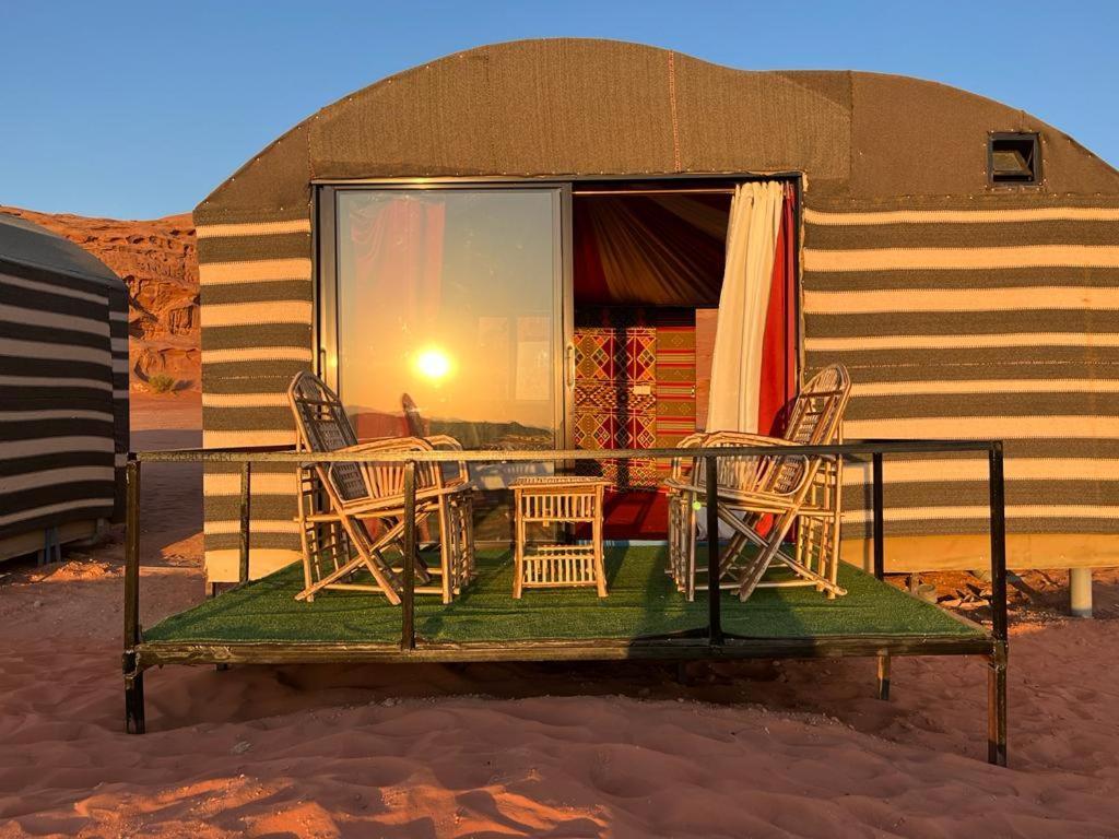 Hotel Bedouin Adventure & Tours Wadi Rum Exterior foto